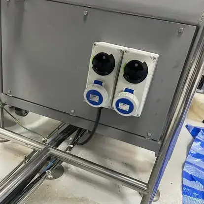 Installation Power plug & Air system — ภาพหน้างาน 1