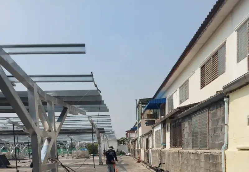 ติดตั้งท่อร้อยสายและเดินสายไฟฟ้าใต้ดินภายในพื้นที่โครงการ — ภาพหน้างาน 5
